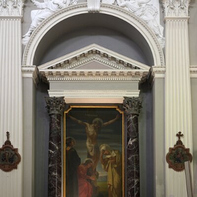 Altare della Crocifissione sromontato dagli Angeli della Passione