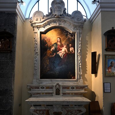 Altare dedicato a Santa Caterina