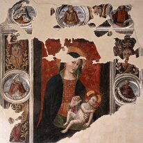 Madonna del Santo Amore Affrresco recuperato dalla controfacciata dell'antica chiesa posta in via Madre di Dio (pittore ligure-lombardo,1420-1430) distrutta dai bombardamenti durante...
