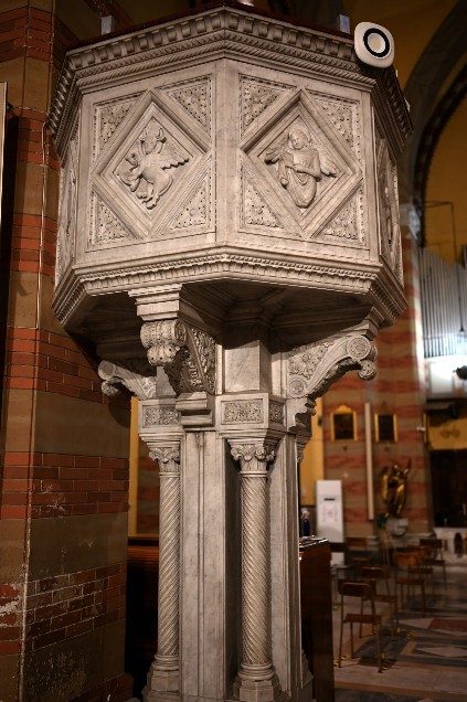 San Tommaso, pulpito